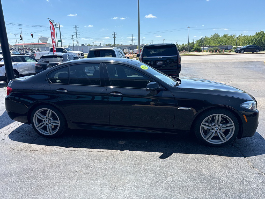 2016 BMW 5 Series Image 6