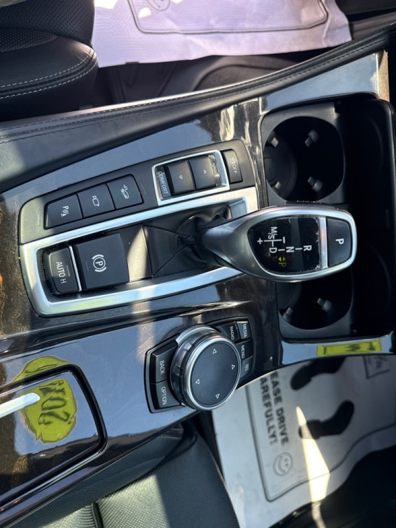 2016 BMW 5 Series Image 16