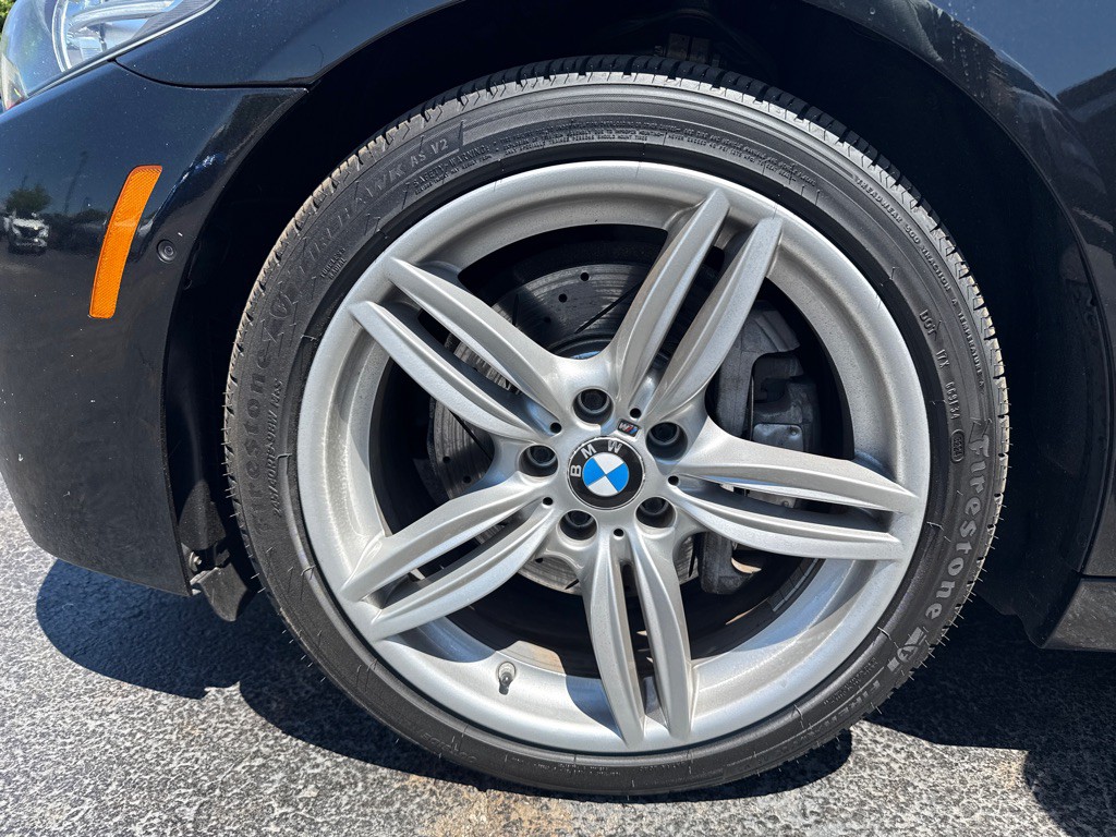 2016 BMW 5 Series Image 24