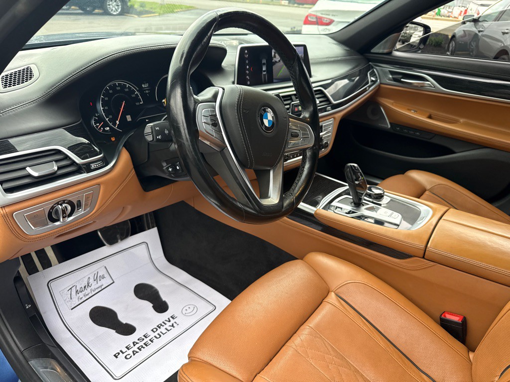 2019 BMW 7 Series Image 13