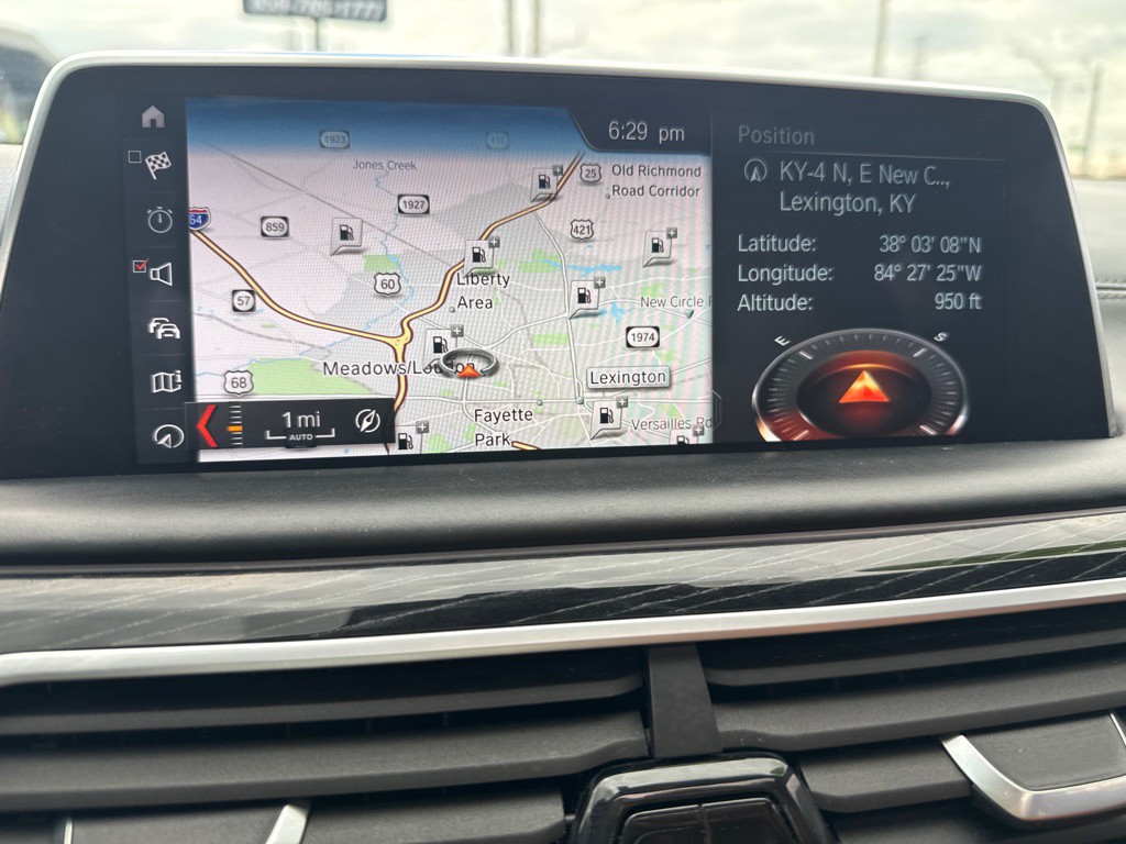 2019 BMW 7 Series Image 30