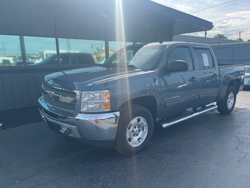 2013 Chevrolet Silverado 1500 Image 3