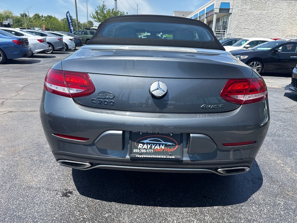 2017 Mercedes-Benz C-Class Image 6