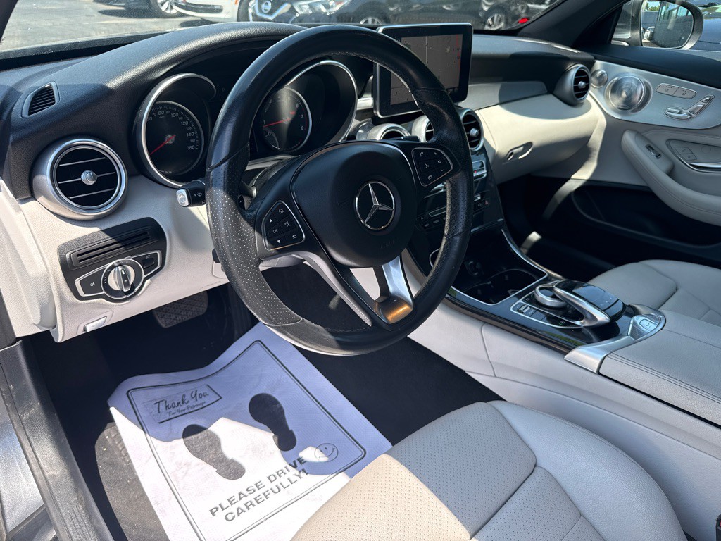 2017 Mercedes-Benz C-Class Image 15