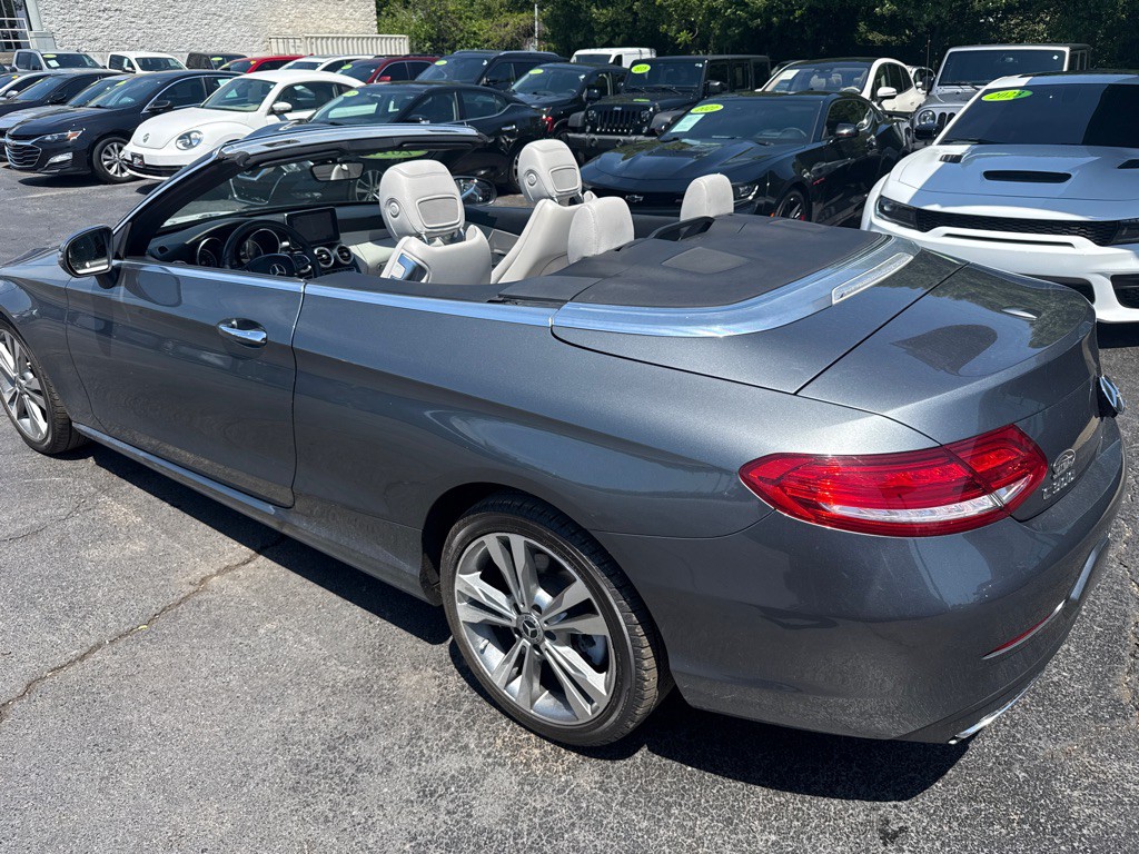 2017 Mercedes-Benz C-Class Image 22