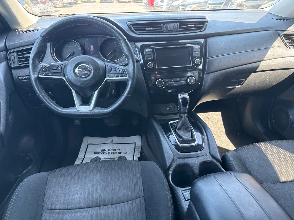 2019 Nissan Rogue Image 13