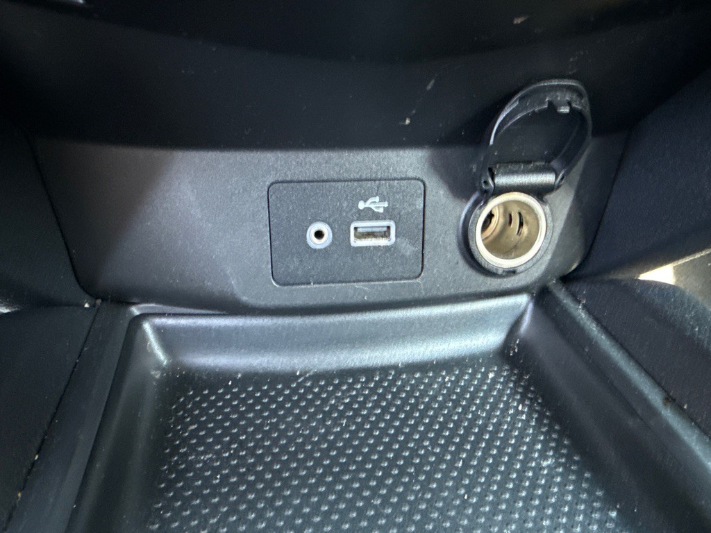 2019 Nissan Rogue Image 17