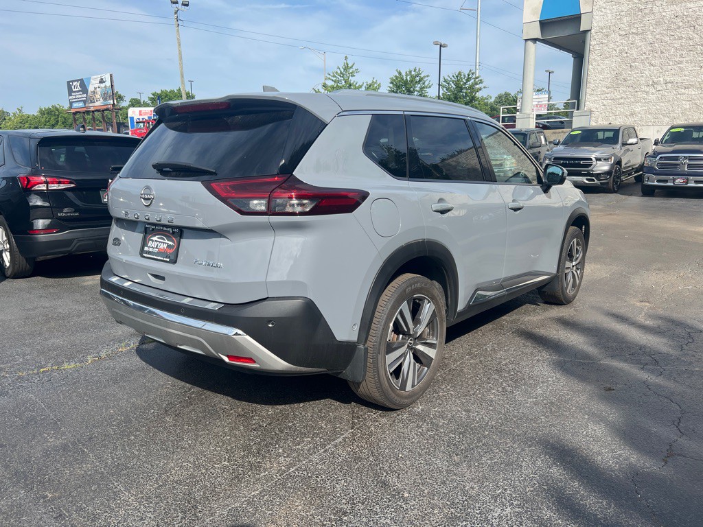 2022 Nissan Rogue Image 9