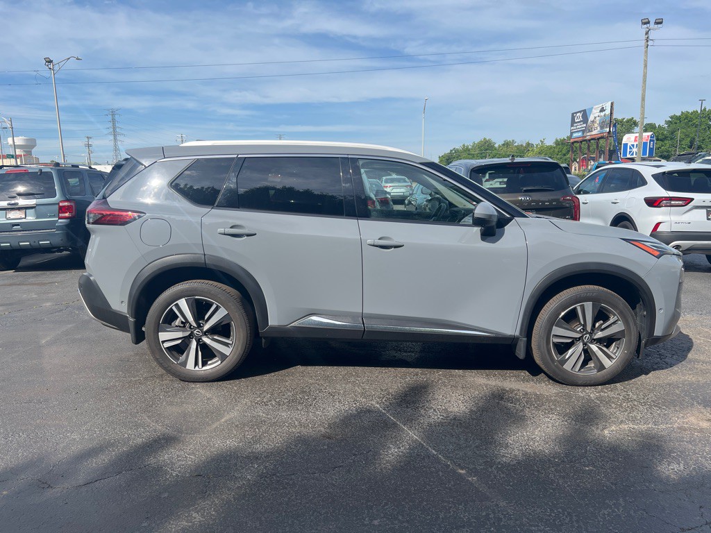 2022 Nissan Rogue Image 11