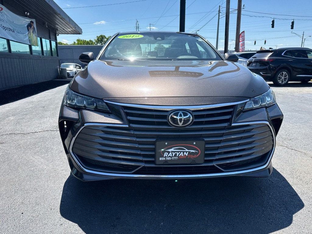 2019 Toyota Avalon Image 9