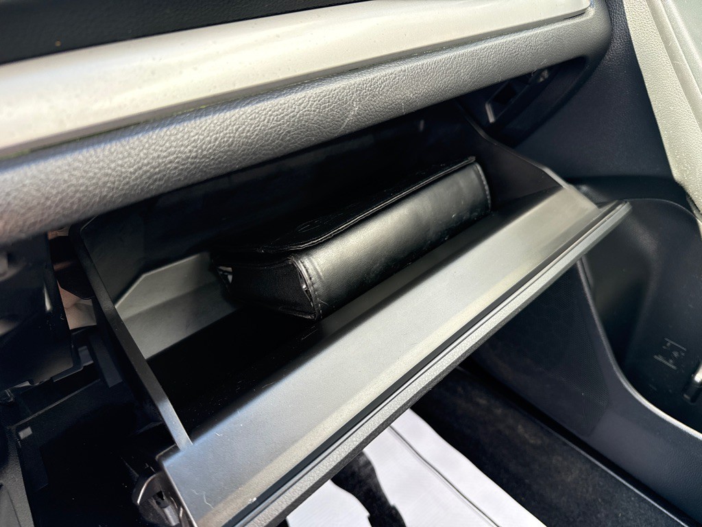 2015 Subaru Forester Image 24