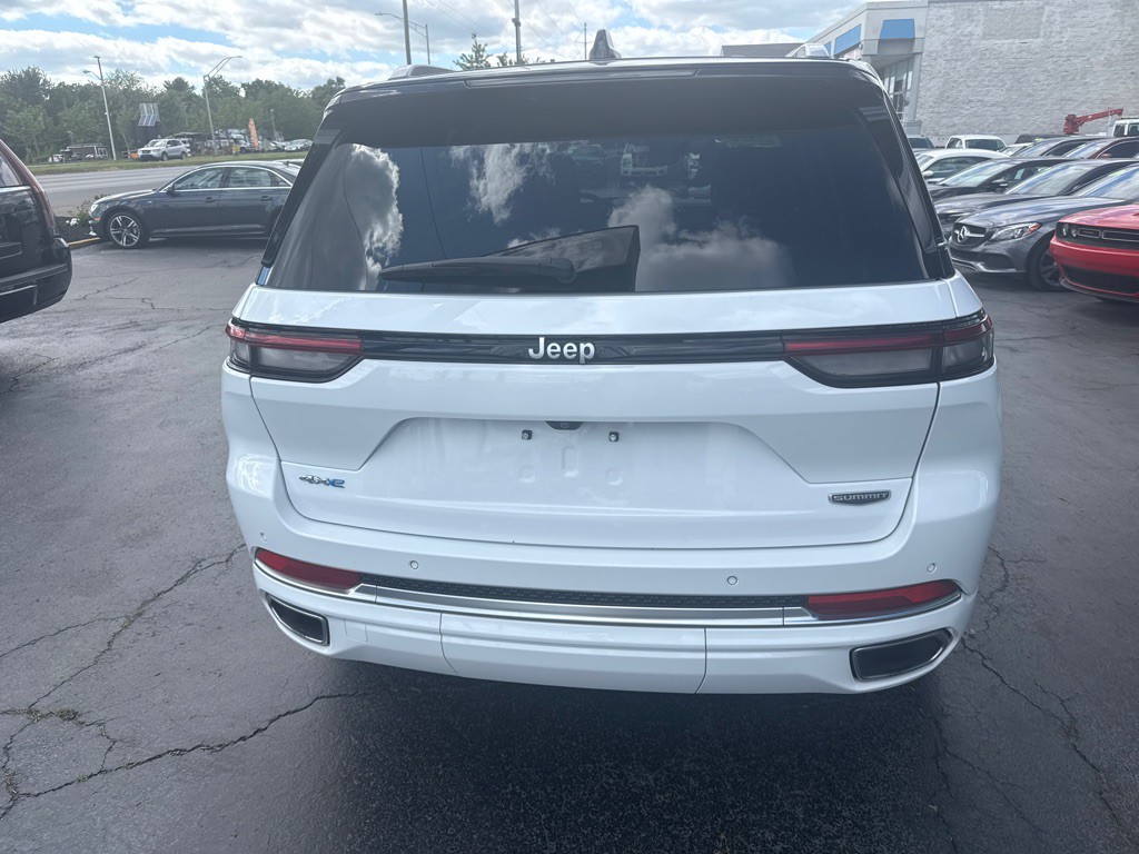 2022 Jeep Grand Cherokee Image 6
