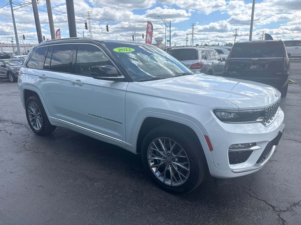2022 Jeep Grand Cherokee Image 8