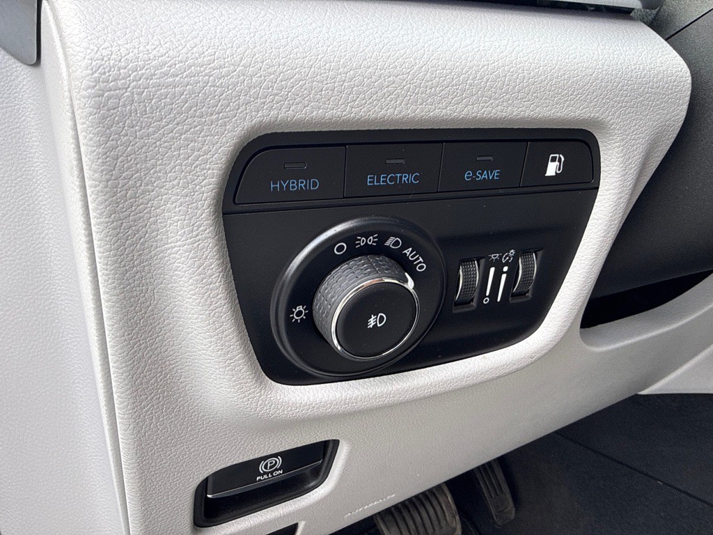 2022 Jeep Grand Cherokee Image 18