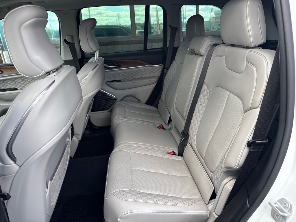 2022 Jeep Grand Cherokee Image 20