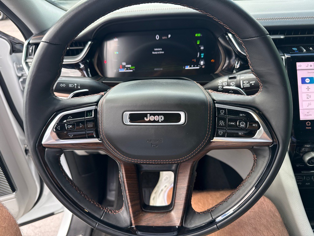 2022 Jeep Grand Cherokee Image 31