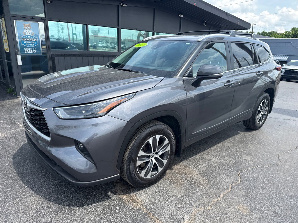 2023 Toyota Highlander Image 1