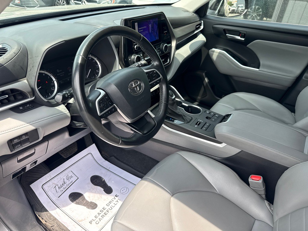 2023 Toyota Highlander Image 14
