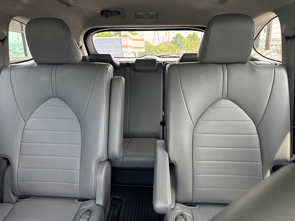 2023 Toyota Highlander Image 18