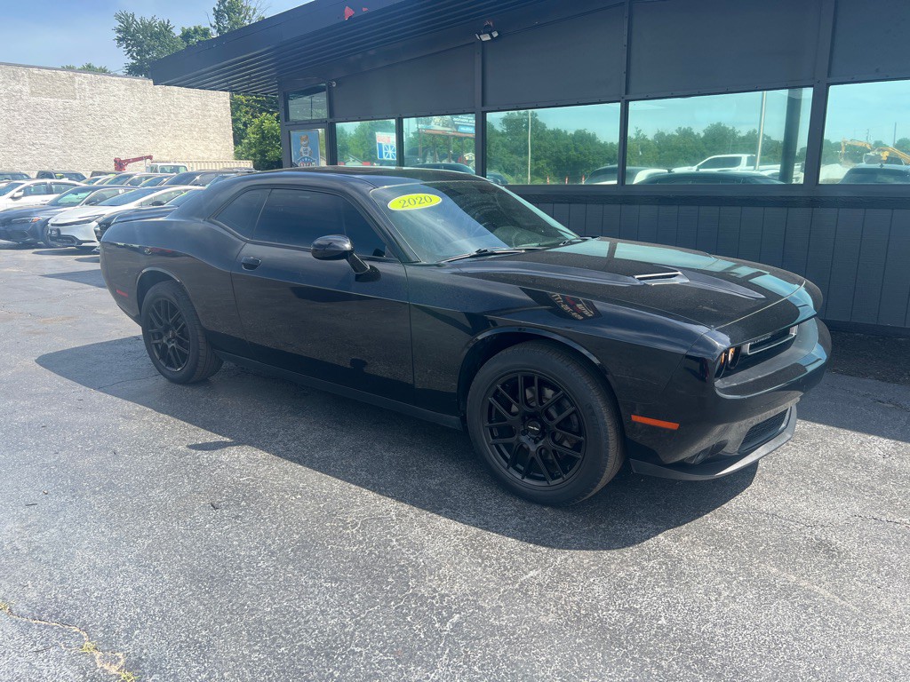 2020 Dodge Challenger Image 2