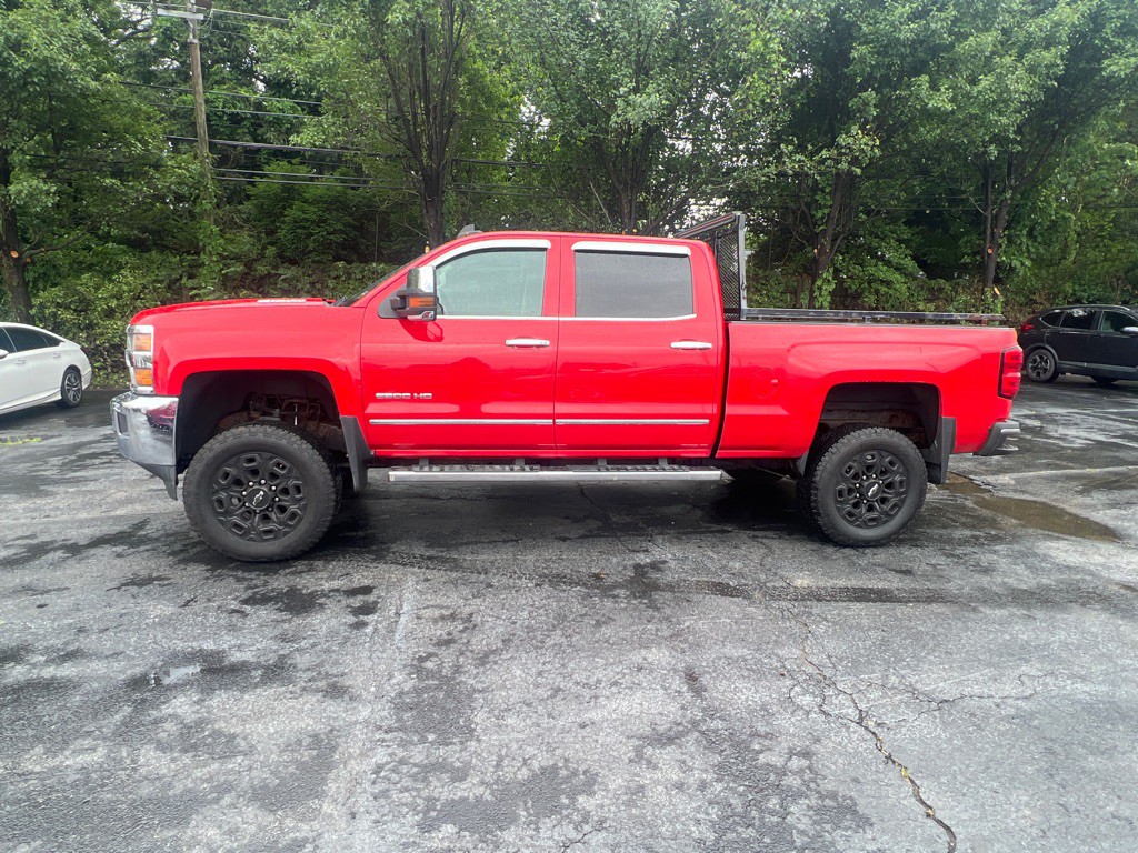 2015 Chevrolet Silverado 1500 Image 10