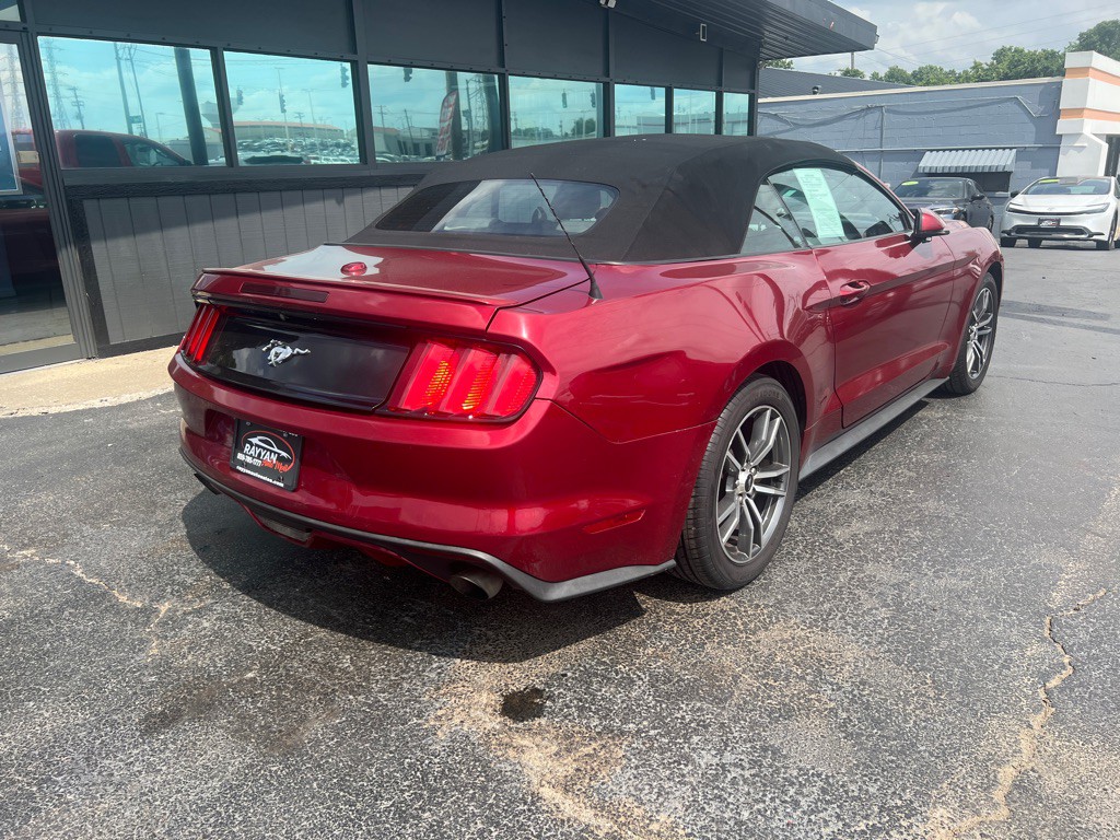 2017 Ford Mustang Image 17