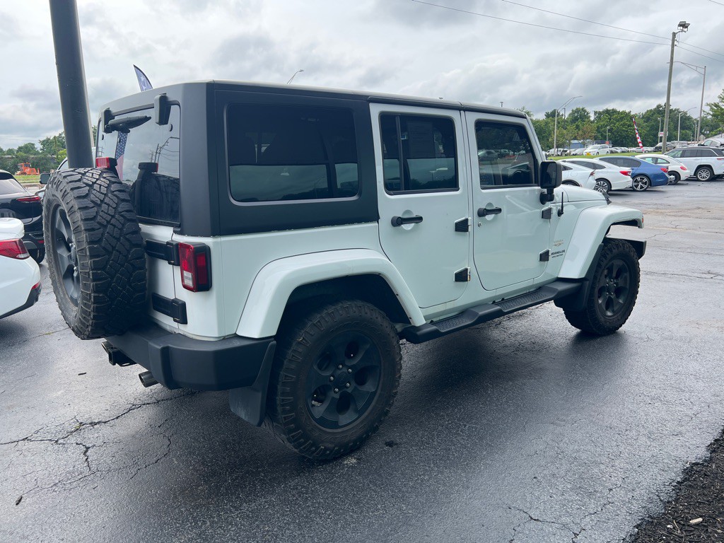 2013 Jeep Wrangler Image 15