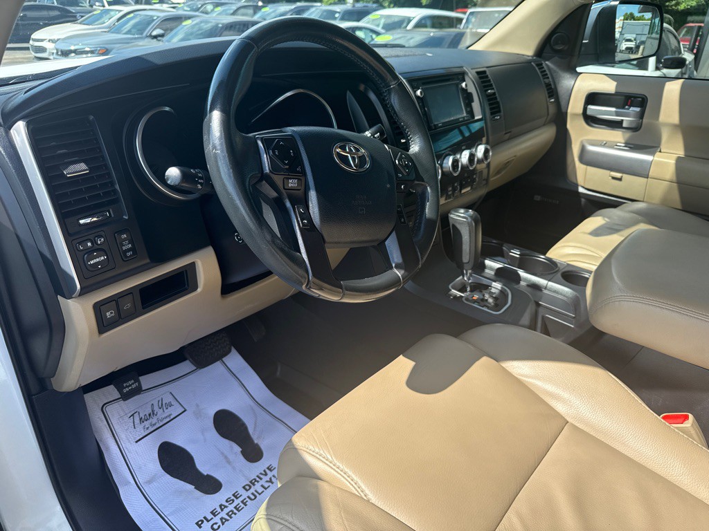 2019 Toyota Sequoia Image 13
