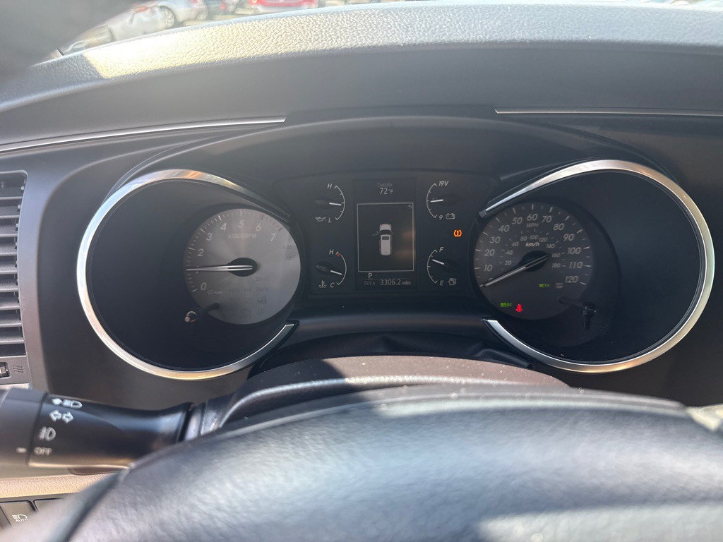 2019 Toyota Sequoia Image 20