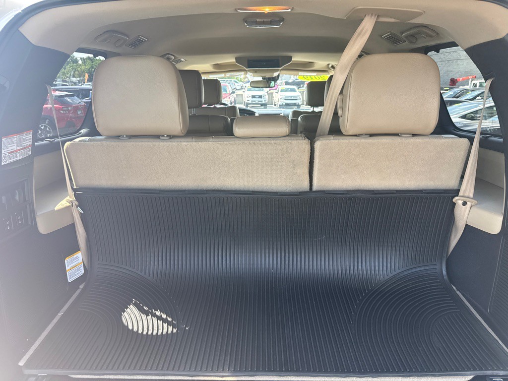 2019 Toyota Sequoia Image 25
