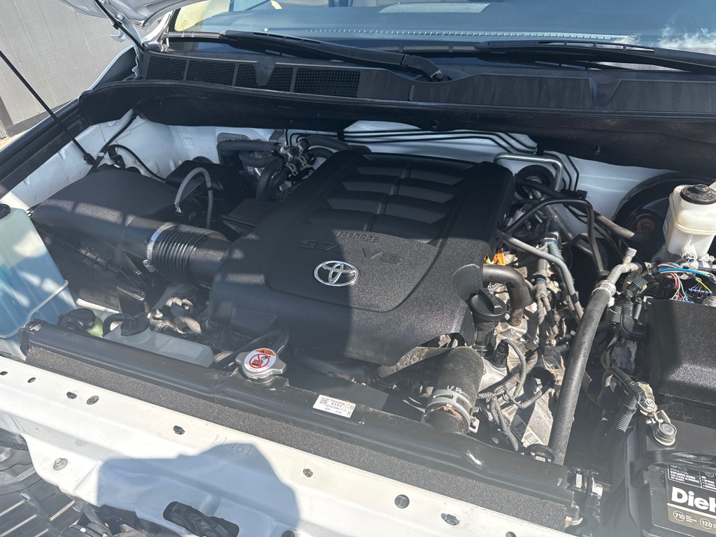 2019 Toyota Sequoia Image 35
