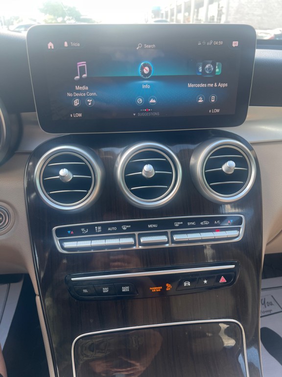 2020 Mercedes-Benz GLC-Class Image 30