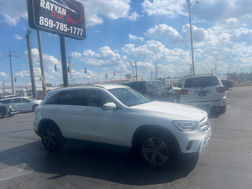 2020 Mercedes-Benz GLC-Class Image 2