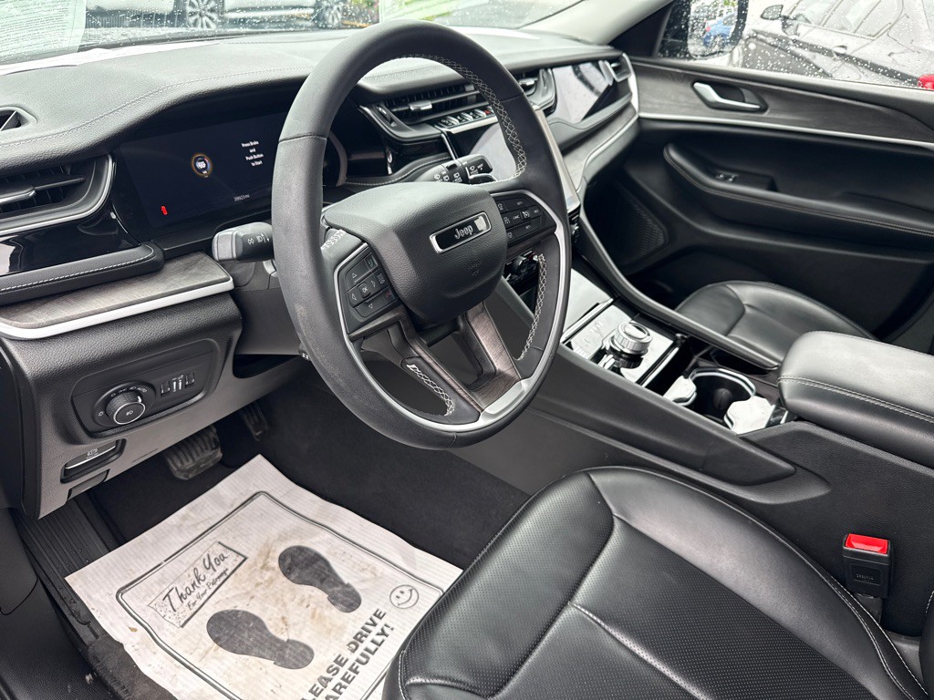 2023 Jeep Grand Cherokee Image 12