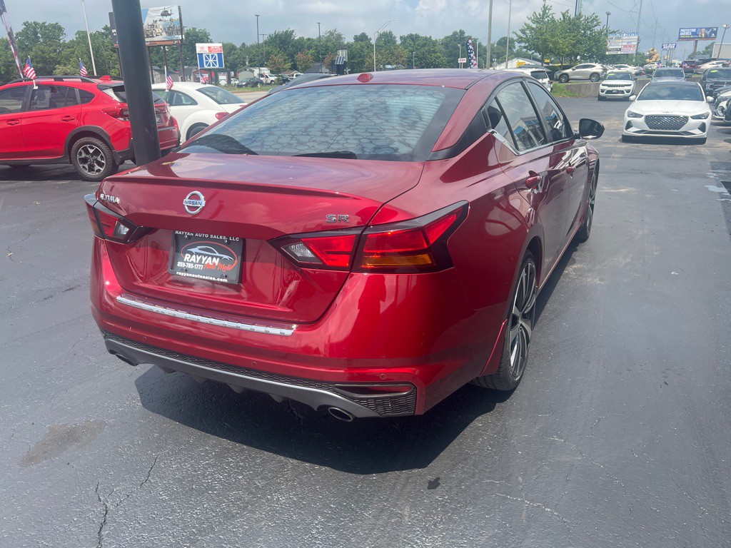 2021 Nissan Altima Image 14