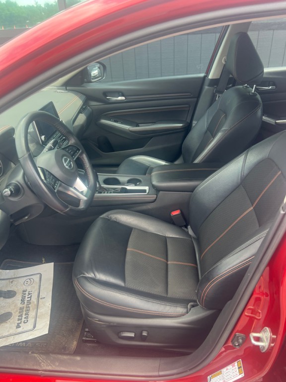 2021 Nissan Altima Image 22