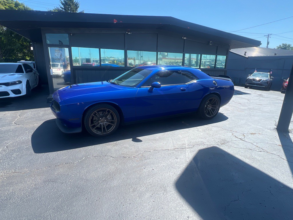2021 Dodge Challenger Image 7