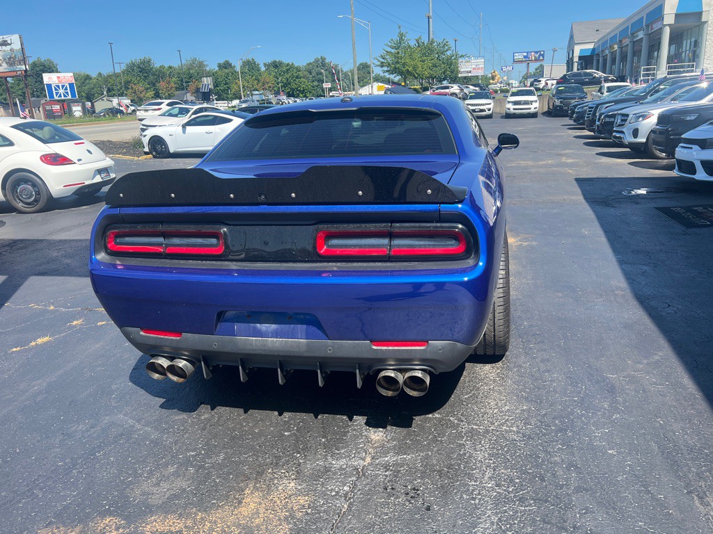 2021 Dodge Challenger Image 15