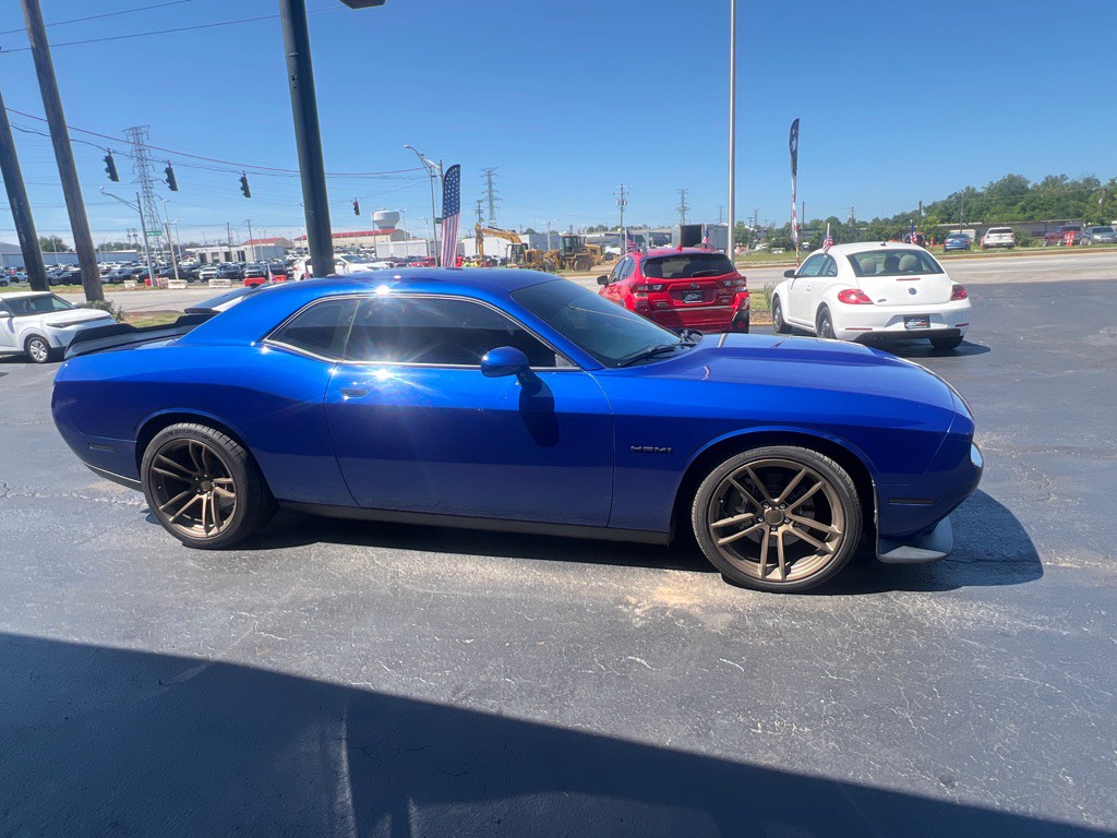 2021 Dodge Challenger Image 20