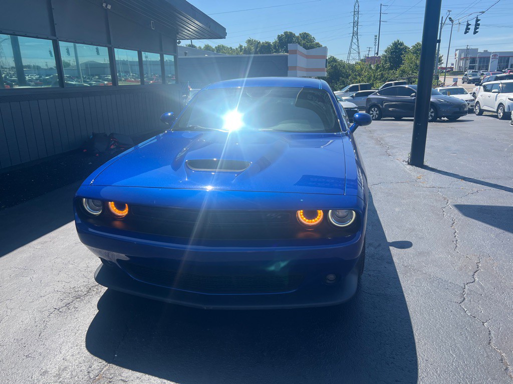 2021 Dodge Challenger Image 5