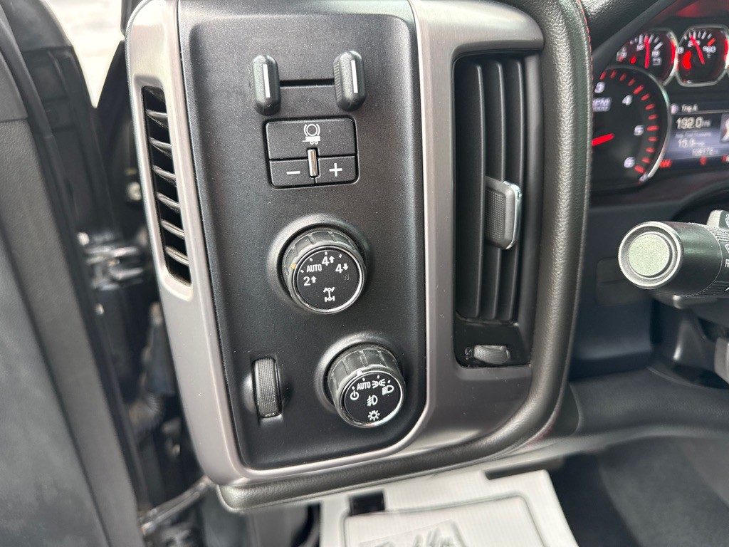 2016 GMC Sierra Image 15