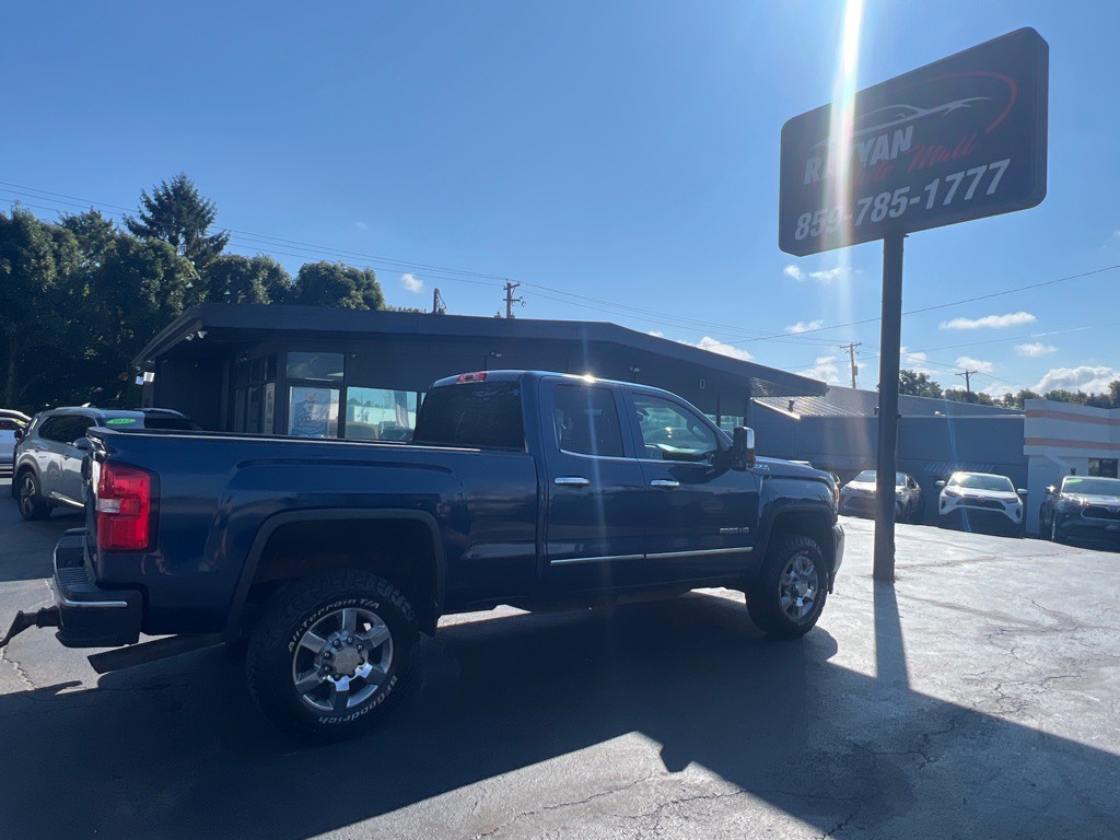 2016 GMC Sierra Image 13