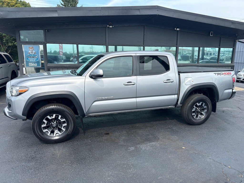 2021 Toyota Tacoma Image 2