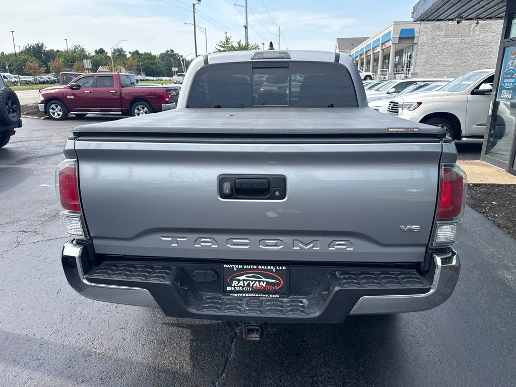 2021 Toyota Tacoma Image 5
