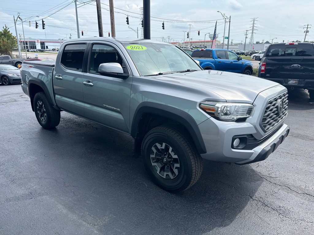 2021 Toyota Tacoma Image 8