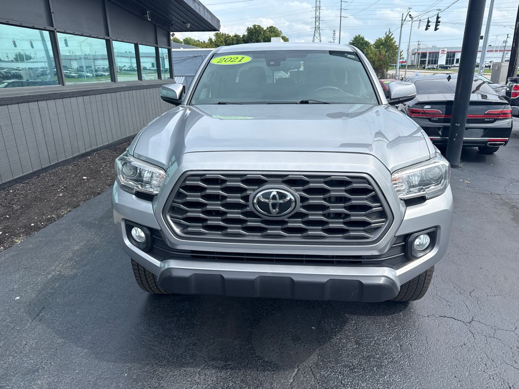 2021 Toyota Tacoma Image 10
