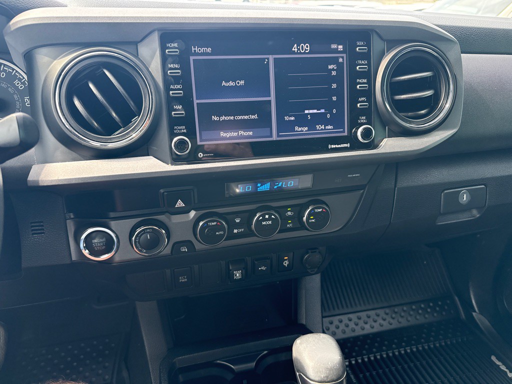 2021 Toyota Tacoma Image 15