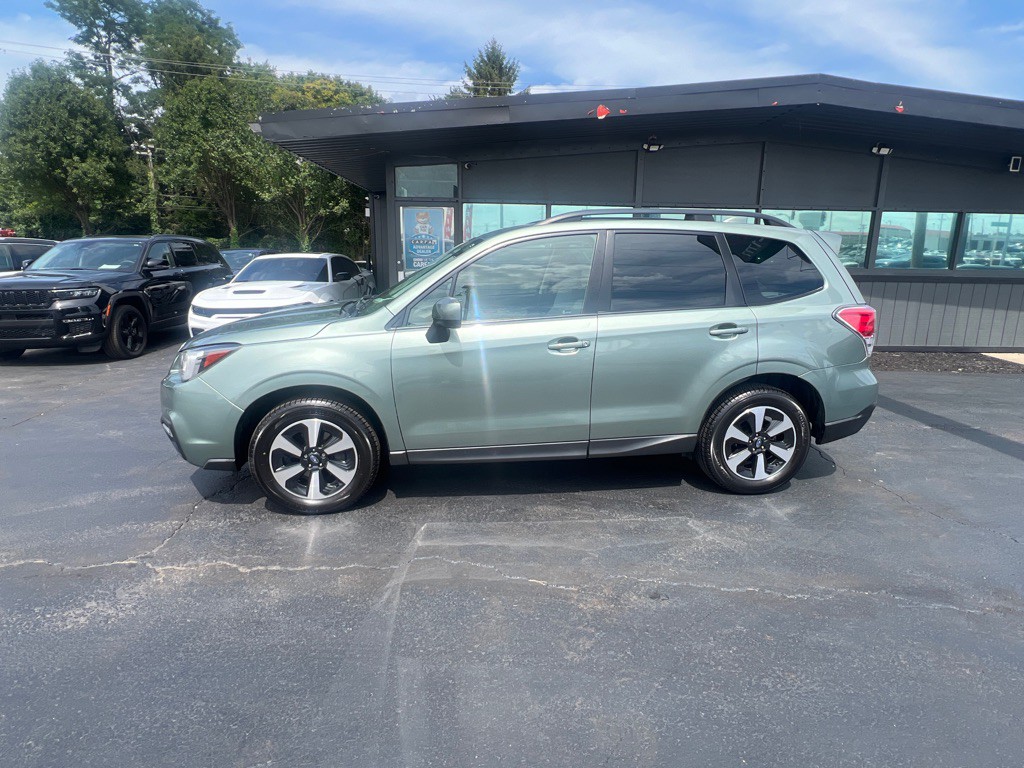 2018 Subaru Forester Image 8