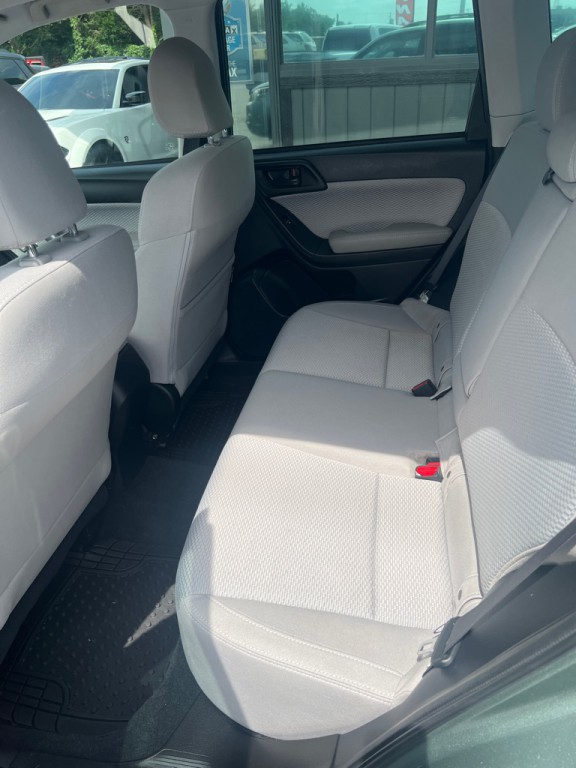 2018 Subaru Forester Image 22