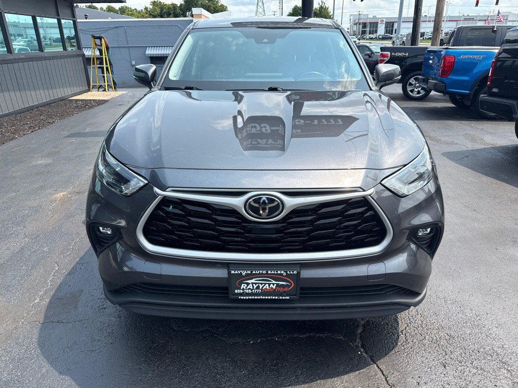 2022 Toyota Highlander Image 10